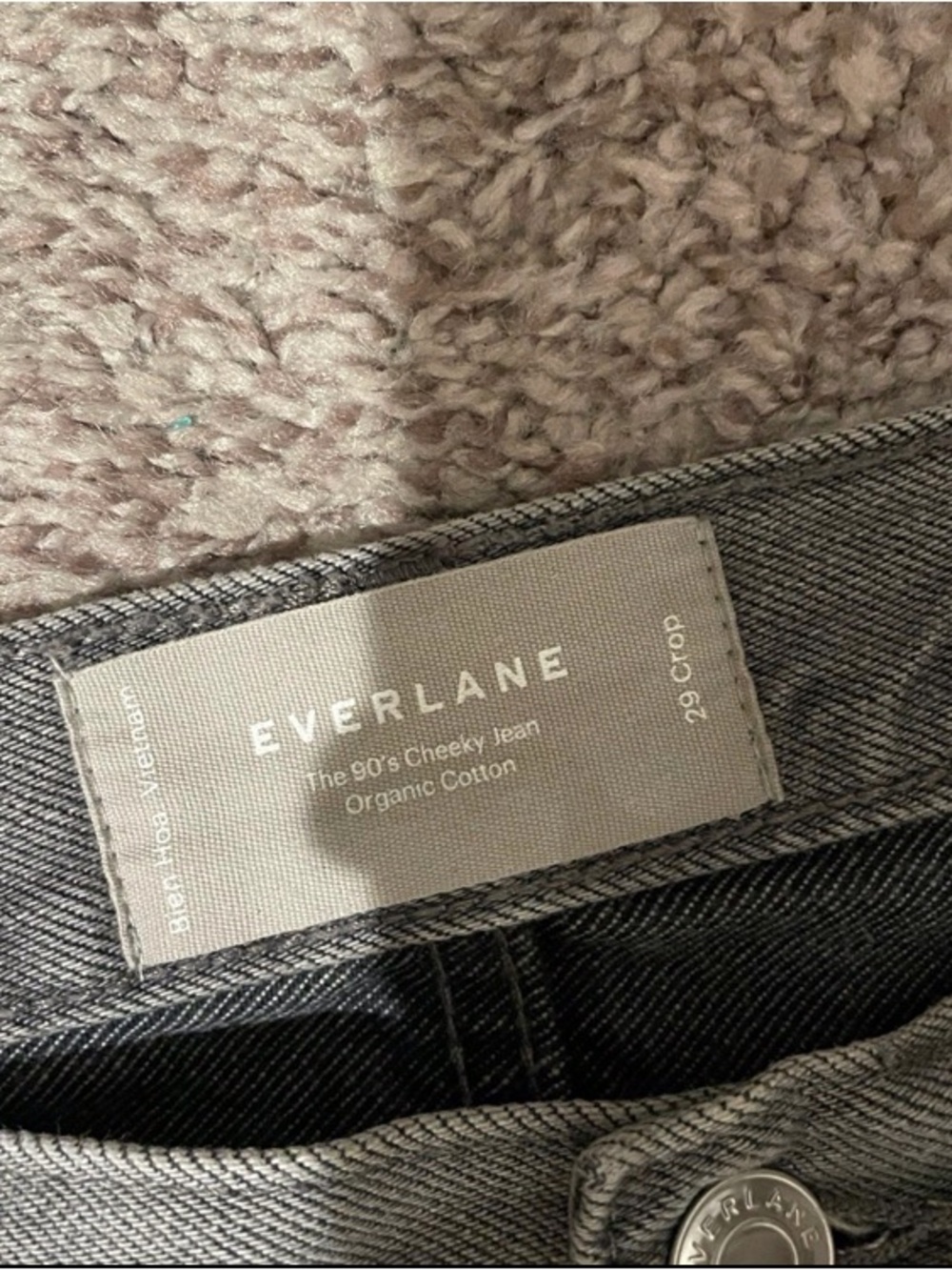 Everlane Cheeky Straight Jean - Picture 4 of 5